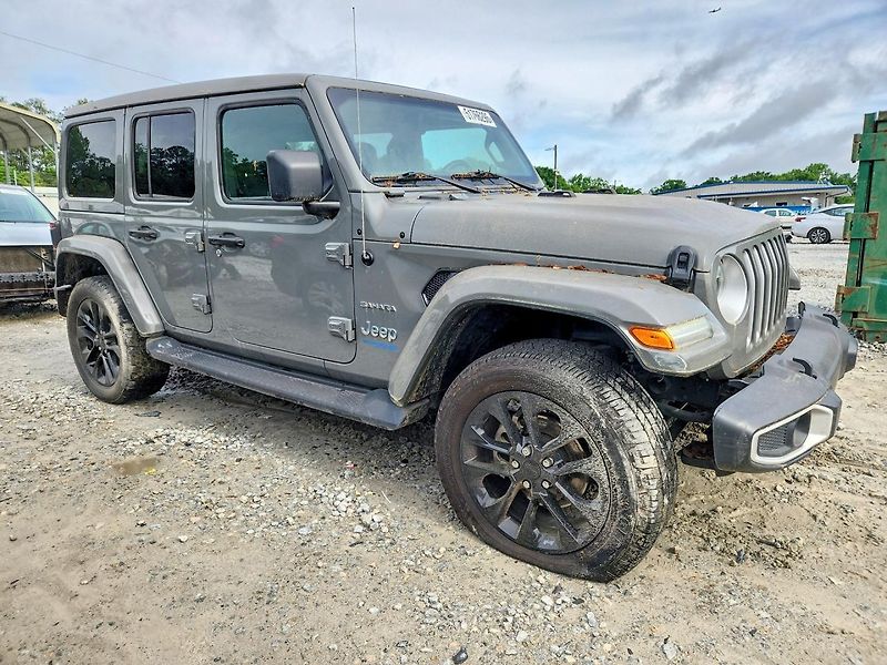 Jeep Wrangler (2021) Auto na cestě - fotka 4 z 12