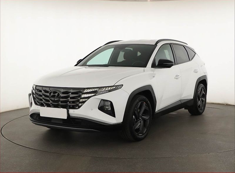 Hyundai Tucson (2024) 1.6 T-GDI 48V MHEV - fotka 2 z 27