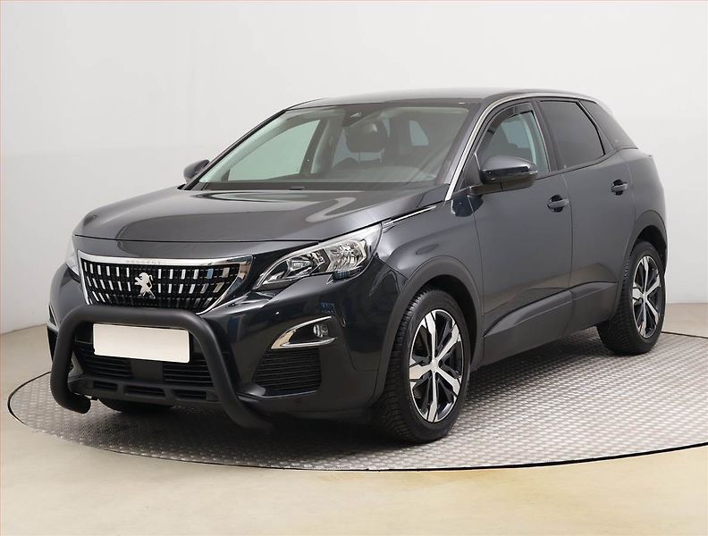 Peugeot 3008 (2018) 1.2 PureTech, Serv.kniha, Navi - fotka 2 z 19
