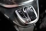 Mercedes-Benz Třídy V 300d 4MATIC Long 7míst DIS/Nez - náhled 26