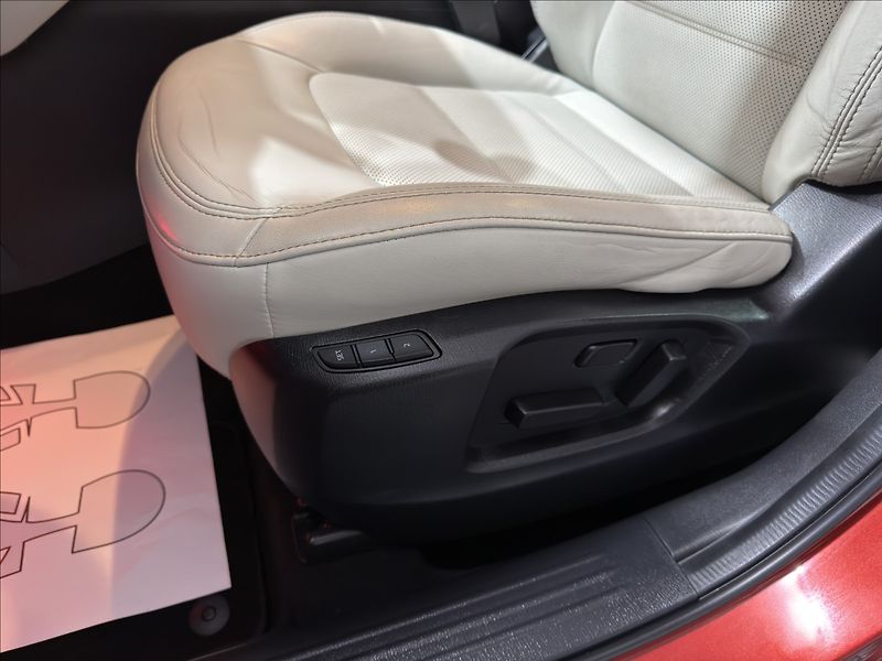 Mazda CX-5 2,2   D AWD REVOLUTION BOSE TO - fotka 10 z 50