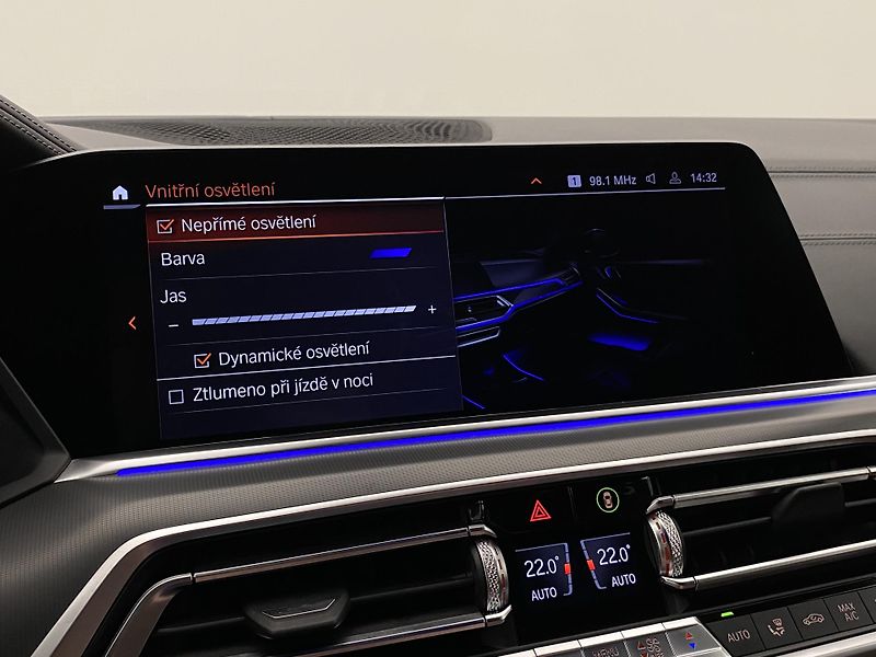 BMW X5 M50D xDrive CZ AUT REZERVACE - fotka 102 z 123