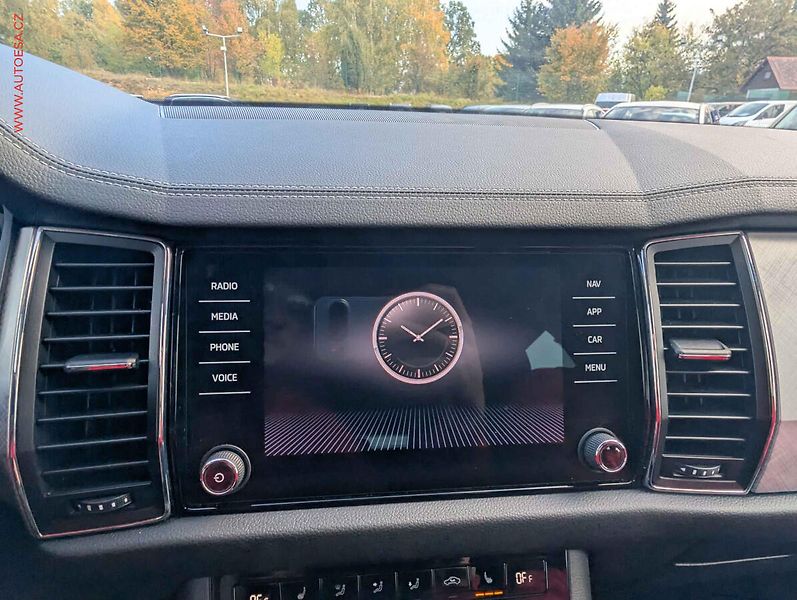 Škoda Kodiaq (2022) 2.0 TDi, Ambition, DSG, LED - fotka 16 z 23