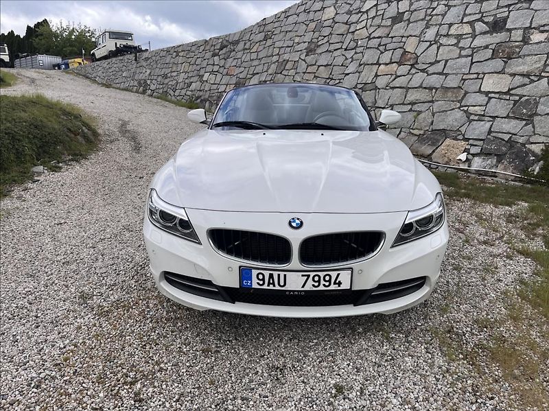 BMW Z4 sDrive 20i Automat,2 sady kol - fotka 4 z 27