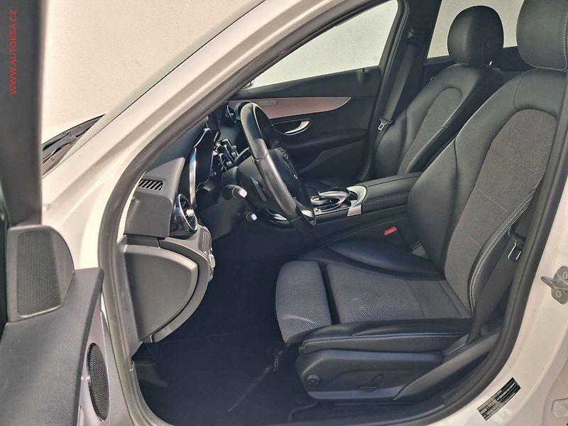 Mercedes-Benz Třídy C (2019) 2.2 CDi 220d 4Mat, 2.maj,ČR - fotka 9 z 21