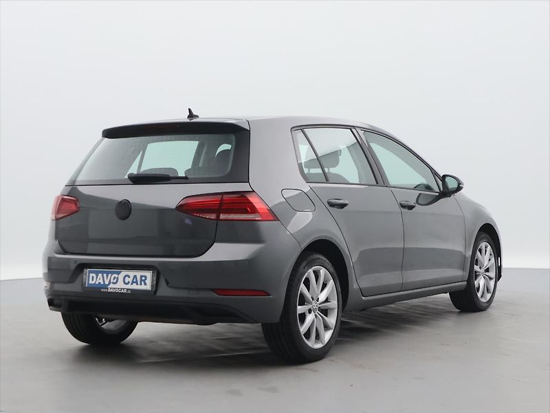 Volkswagen Golf 1,0 TSI 81kW Comfortline CZ - fotka 7 z 26