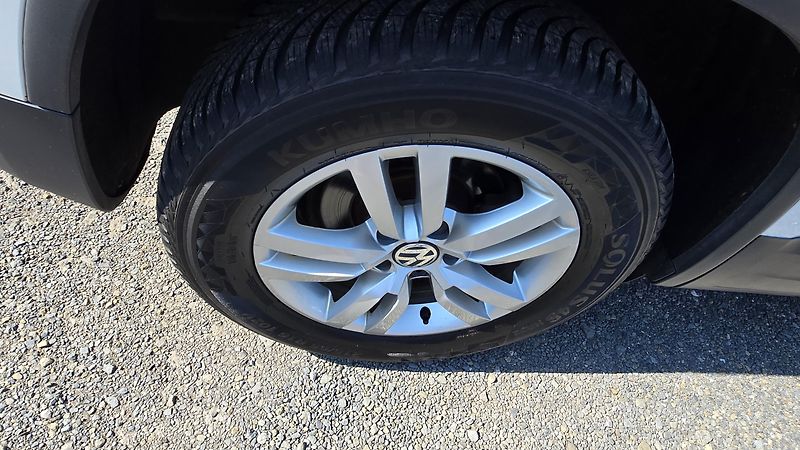 Volkswagen Tiguan 1.4TSi TREND FUN  BLUEMOTION  - fotka 18 z 37