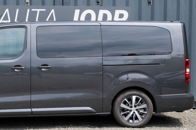 Toyota ProAce Verso 2.0d 130 kW, L2, VIP, Tažné - fotka 3 z 44