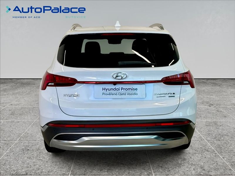 Hyundai Santa Fe 2,2 CRDI STYLE 4X4 1.MAJITEL - fotka 5 z 18