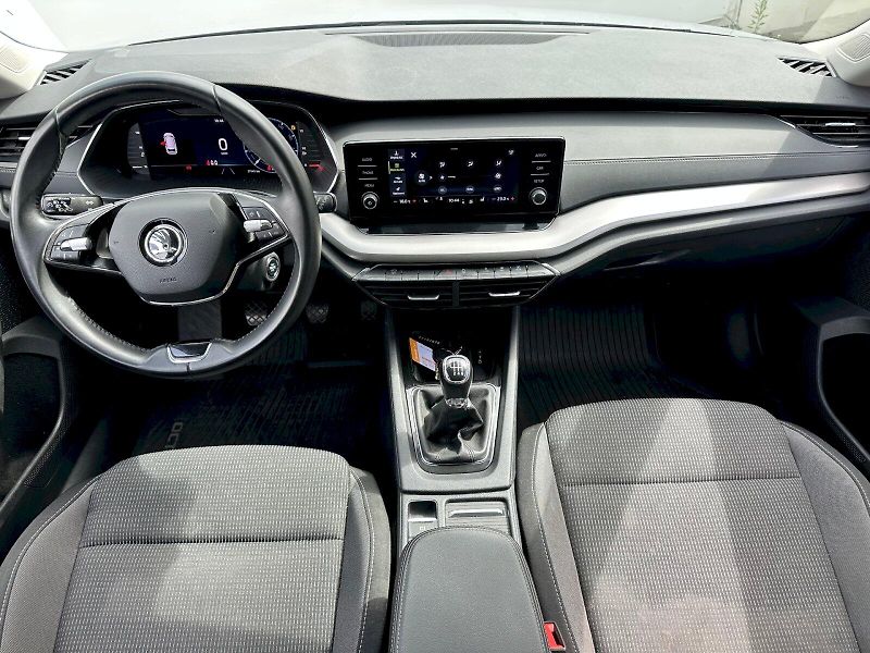 Škoda Octavia (2023) 2.0 TDI 85kW Ambition Combi - fotka 5 z 21