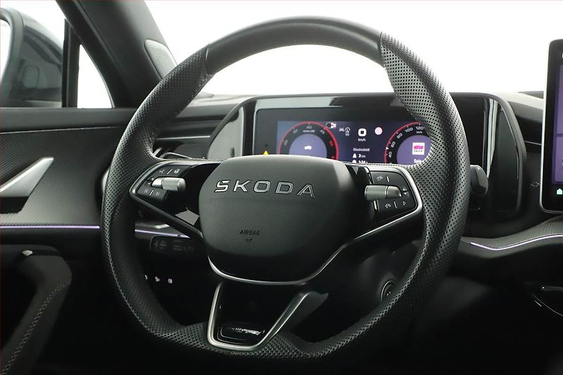 Škoda Kodiaq (2025) 2.0 TDI, Sportline - fotka 8 z 20