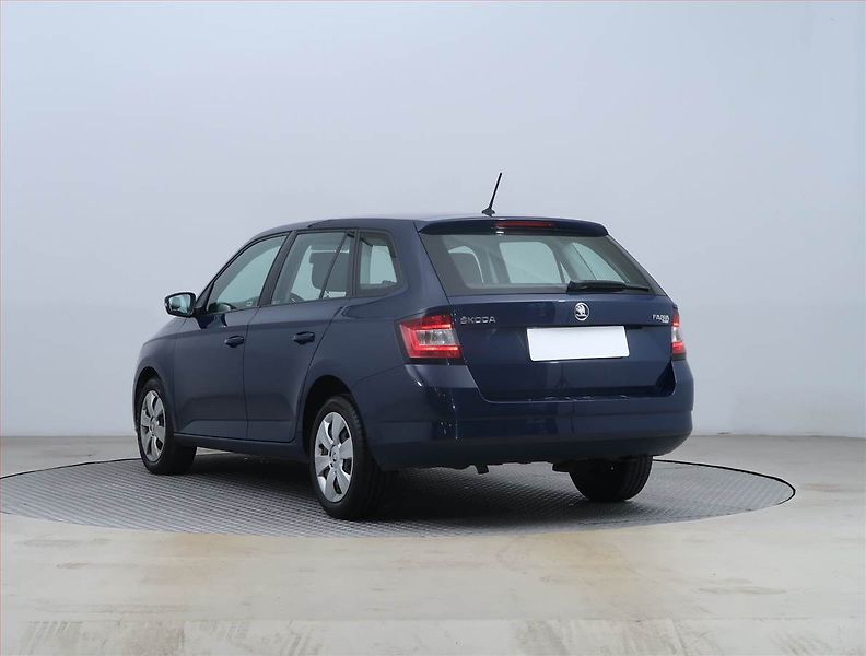 Škoda Fabia (2017) Ambition 1.2 TSI - fotka 4 z 14