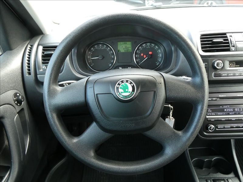 Škoda Roomster 1,6 TDi 66kW auto klima,servis - fotka 31 z 55