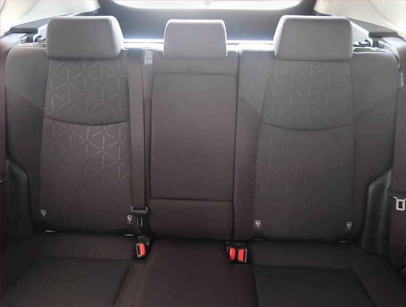 Toyota RAV4 (2020) 2.5 Hybrid - fotka 10 z 20