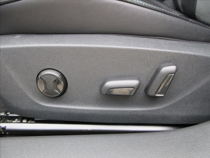 Škoda Scala 1,5 TSi DSG, Style, LED, Nové - fotka 31 z 35