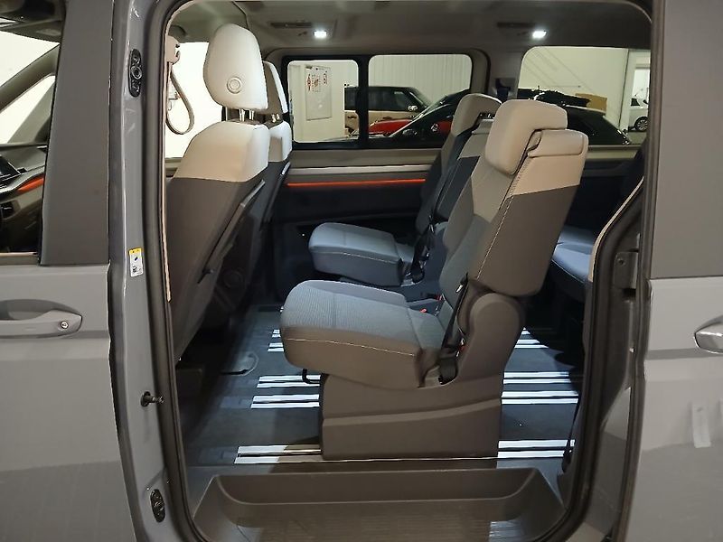 Volkswagen Multivan (2025) T7 EDITION LONG*ACC*parkTop - fotka 14 z 19