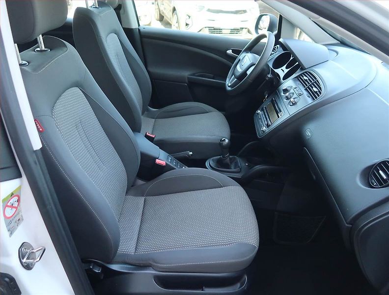 Seat Altea (2011) 1.2 TSI, Vyhř. sedaček - fotka 9 z 14