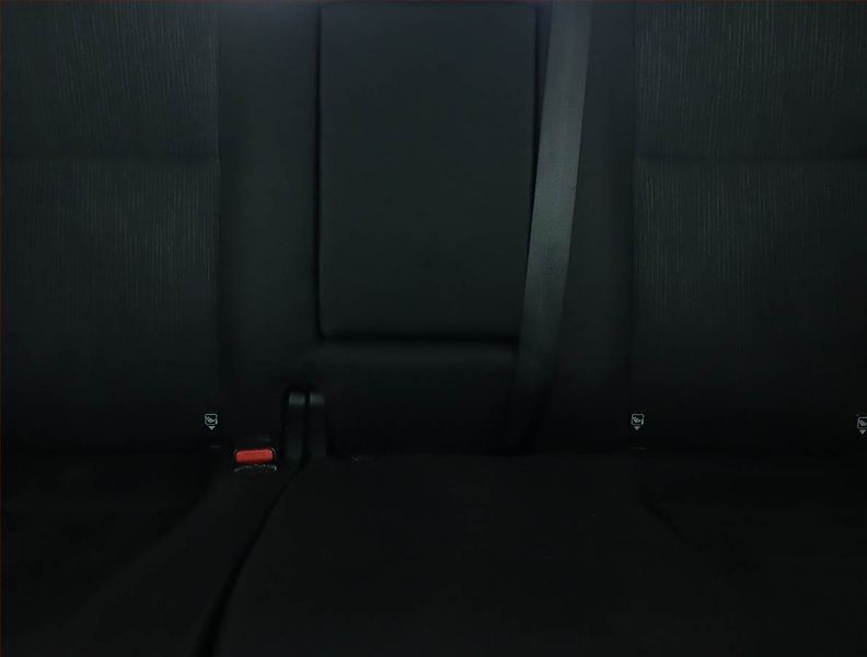 Toyota Hilux (2020) 2.4 D-4D - fotka 10 z 16