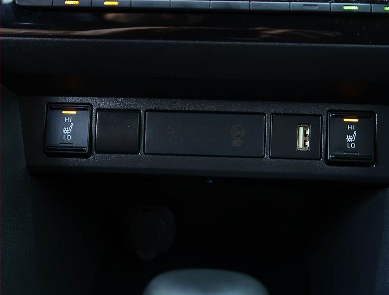 Toyota Yaris Cross (2022) 1.5 VVT-iE - fotka 19 z 21
