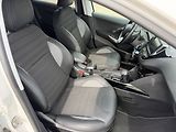 Peugeot 2008 ALLURE 1.2PT 110 EAT6 - náhled 9