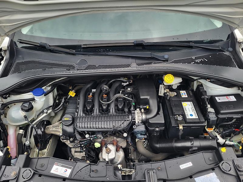 Citroën C3 1.2 PureTech 82k S&S FEEL *ČR - fotka 31 z 41