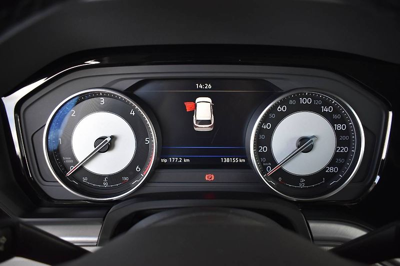 Volkswagen Touareg (2021) 3.0TDI 210kW,CZ, Tažné - fotka 20 z 28