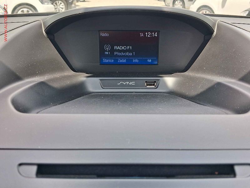 Ford Grand C-MAX (2016) 1.5 EB, 1.maj,ČR, servis - fotka 12 z 21