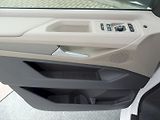 Volkswagen Multivan (2025) Long Life 2,0 TDI 110kW DSG - náhled 18