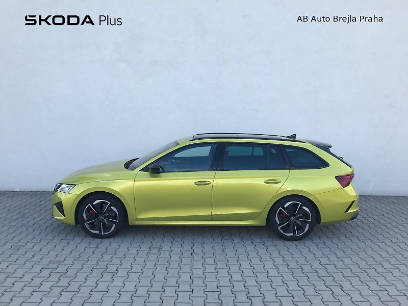 Škoda Octavia (2025) COMBI RS 2,0 TSI 195 KW 7-STUP - fotka 3 z 29