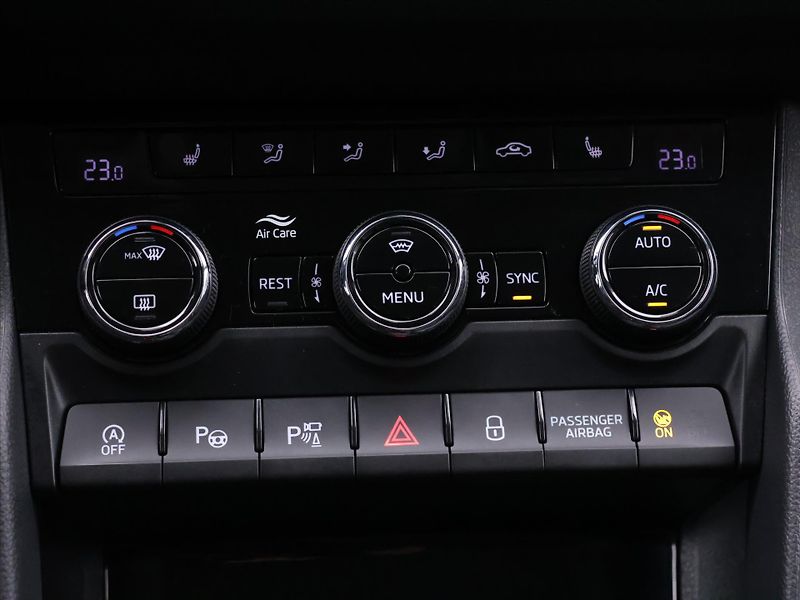 Škoda Kodiaq 2,0 TDI 147kW DSG Scout 4x4 CZ - fotka 30 z 42