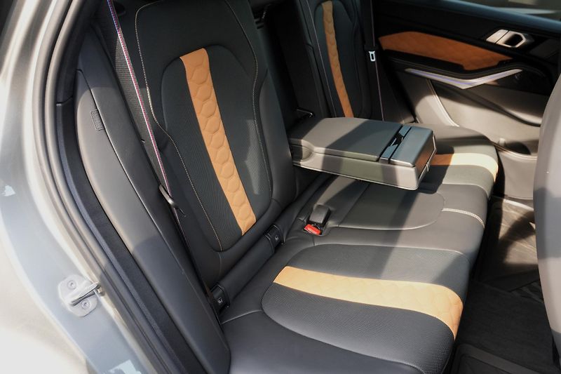 BMW X5 M Competition,Ventilace,2xKola - fotka 39 z 42