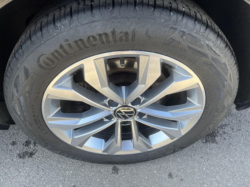 Volkswagen Passat Elegance 2.0 TDI 110 kW DSG Va - fotka 23 z 24