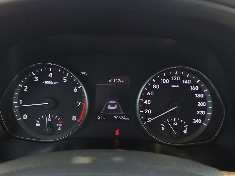 Hyundai i30 (2022) COMFORT 1.5i 81kW, ČR, 1. Maj. - fotka 16 z 24
