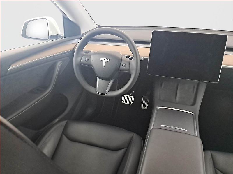 Tesla Model Y (2023) Long Range AWD 79kWh, SoH 91% - fotka 7 z 16