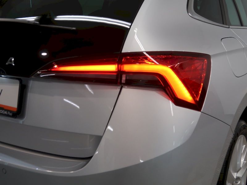 Škoda Scala (2024) STYLE 1.5TSI 110KW DSG - fotka 11 z 42