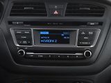 Hyundai i20 (2018) 1.2i 55kW, ČR, 1. Maj., Klima - náhled 16
