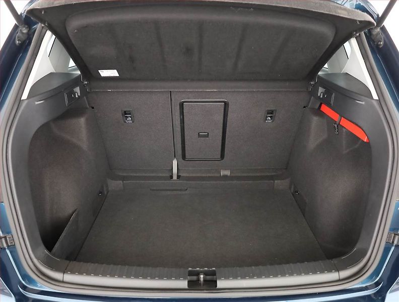 Seat Ateca (2016) 1.0 TSI, Serv.kniha, Navi - fotka 20 z 21