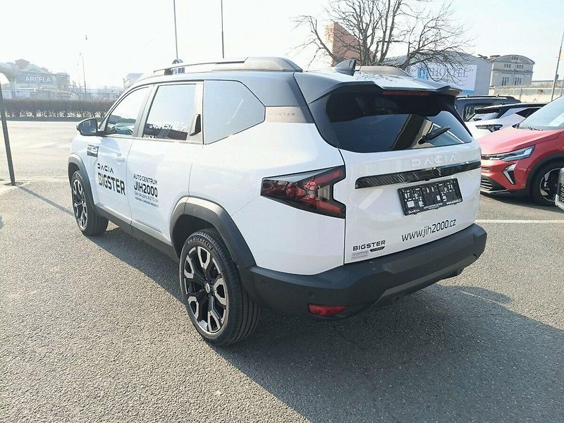 Dacia Bigster (2026) Journey Hybrid 155 - fotka 9 z 28