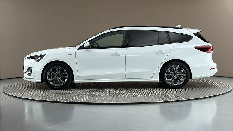 Ford Focus 1.0 Ecoboost AUT St-Line X Kom - fotka 4 z 27