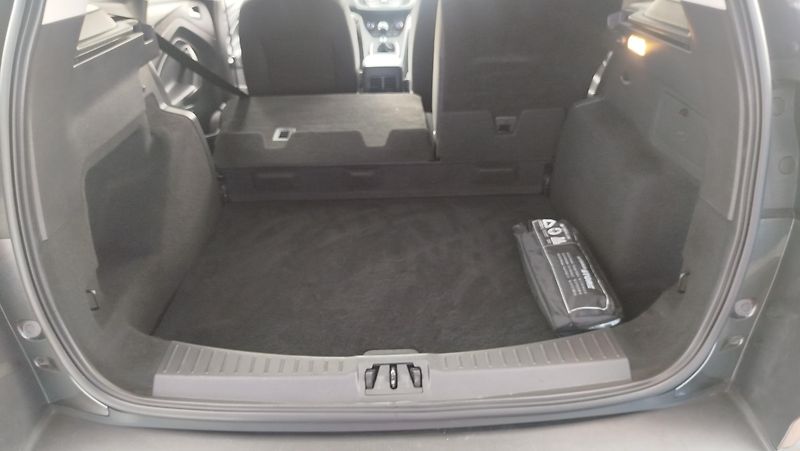 Ford Kuga (2019) 1.5  - fotka 23 z 33