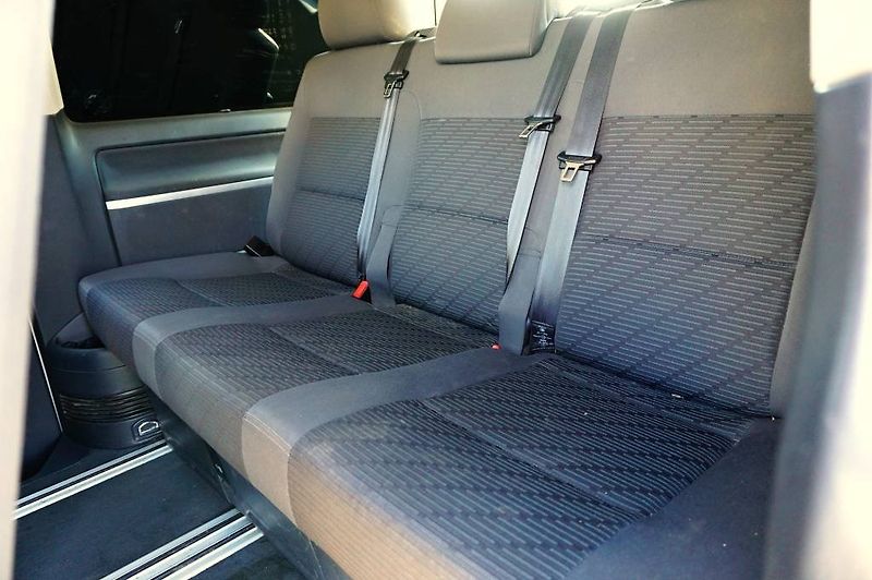 Volkswagen Multivan (2012) 2,0 BI-TDI 132 kW - fotka 22 z 42