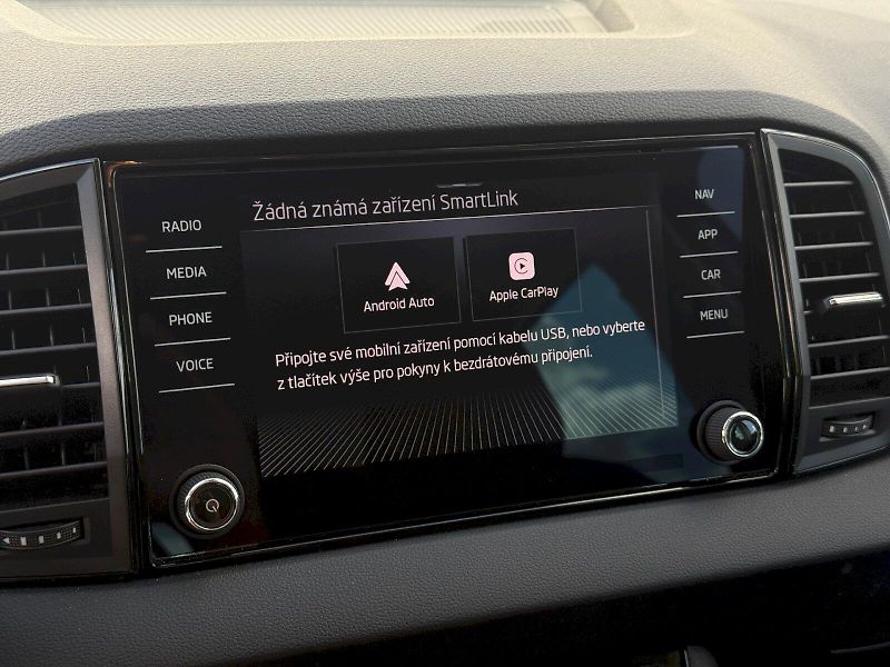 Škoda Karoq (2025) 1.5 TSI 110 kW Selection - fotka 17 z 24