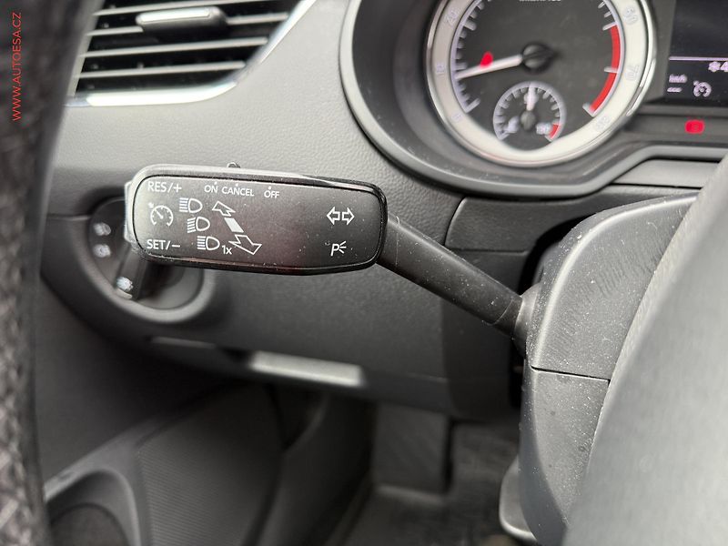 Škoda Octavia (2017) 1.8TSi 4x4, 2.maj,ČR, Style - fotka 12 z 19