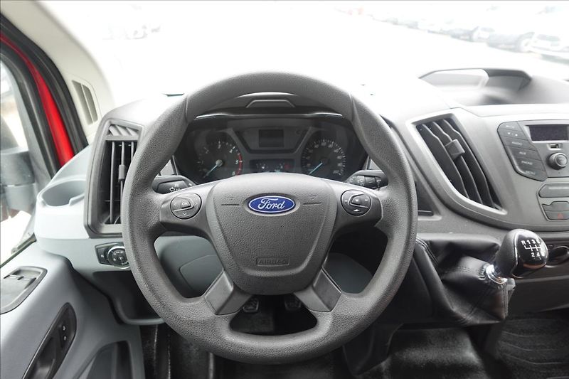 Ford Transit 2,2 TDCi  L2H2 9MÍST BUS KLIMA - fotka 18 z 25