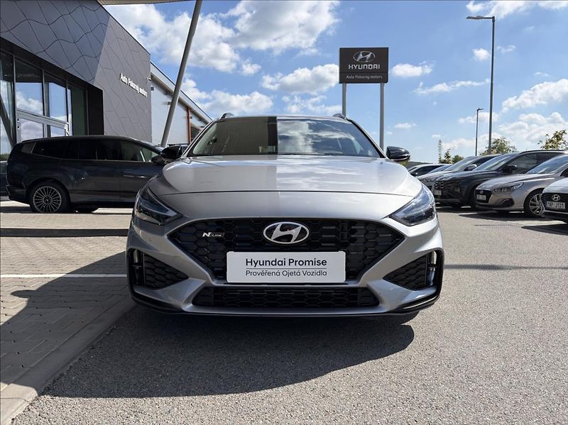 Hyundai i30 1,5 T-GDI DCT  WG FL N-Line - fotka 5 z 23
