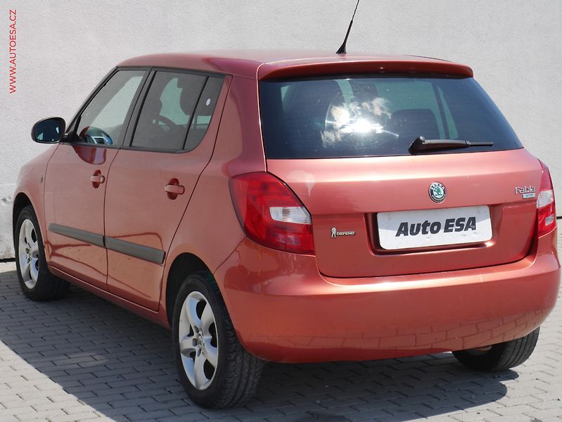 Škoda Fabia (2007) 1.2 12V, ČR, AC - fotka 6 z 15