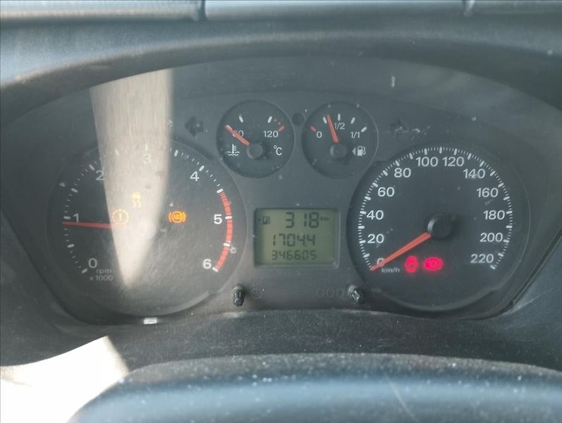 Ford Transit 2,2 85KW - fotka 12 z 14