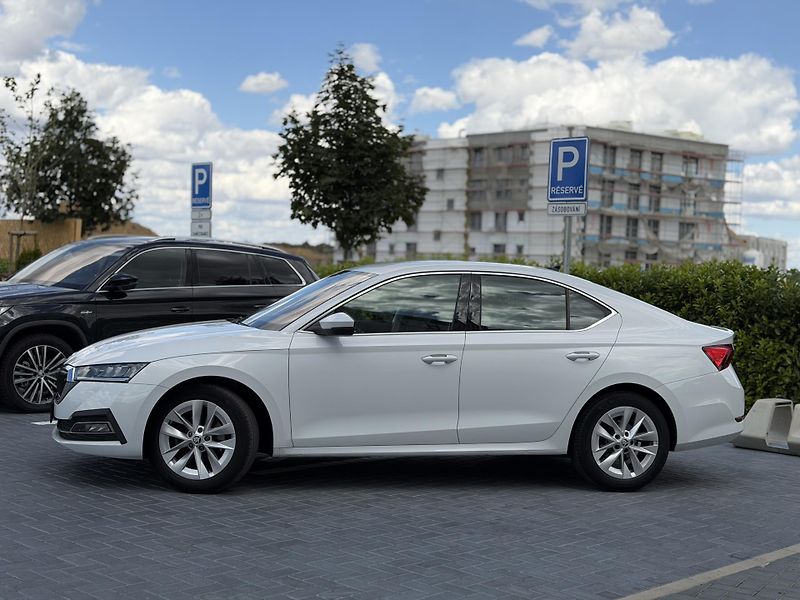 Škoda Octavia (2021) 1.0 tsi 81 kW e-tec/DPH - fotka 2 z 21