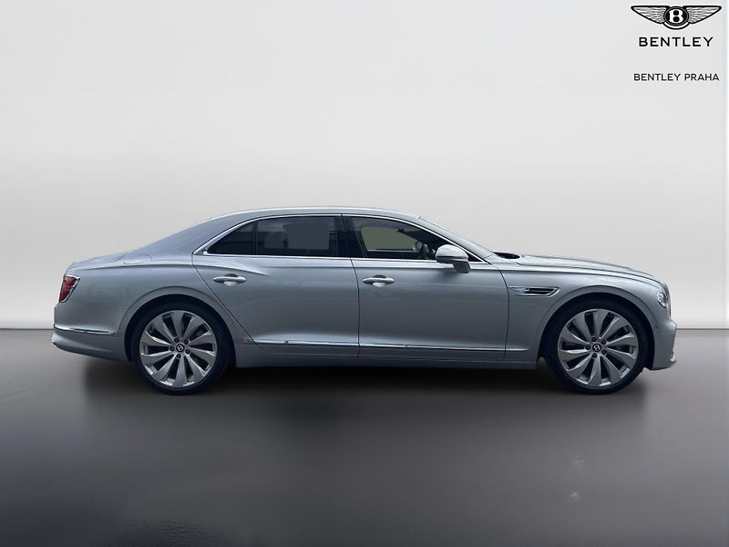 Bentley Flying Spur - fotka 2 z 13