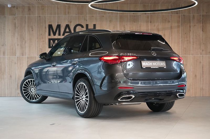 Mercedes-Benz GLC 220d 4M AMG, Ventilace, Tažné - fotka 11 z 50